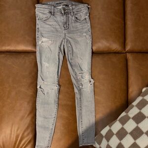 American Eagle Outfitters Light Gray Distressed Skinny Jeans